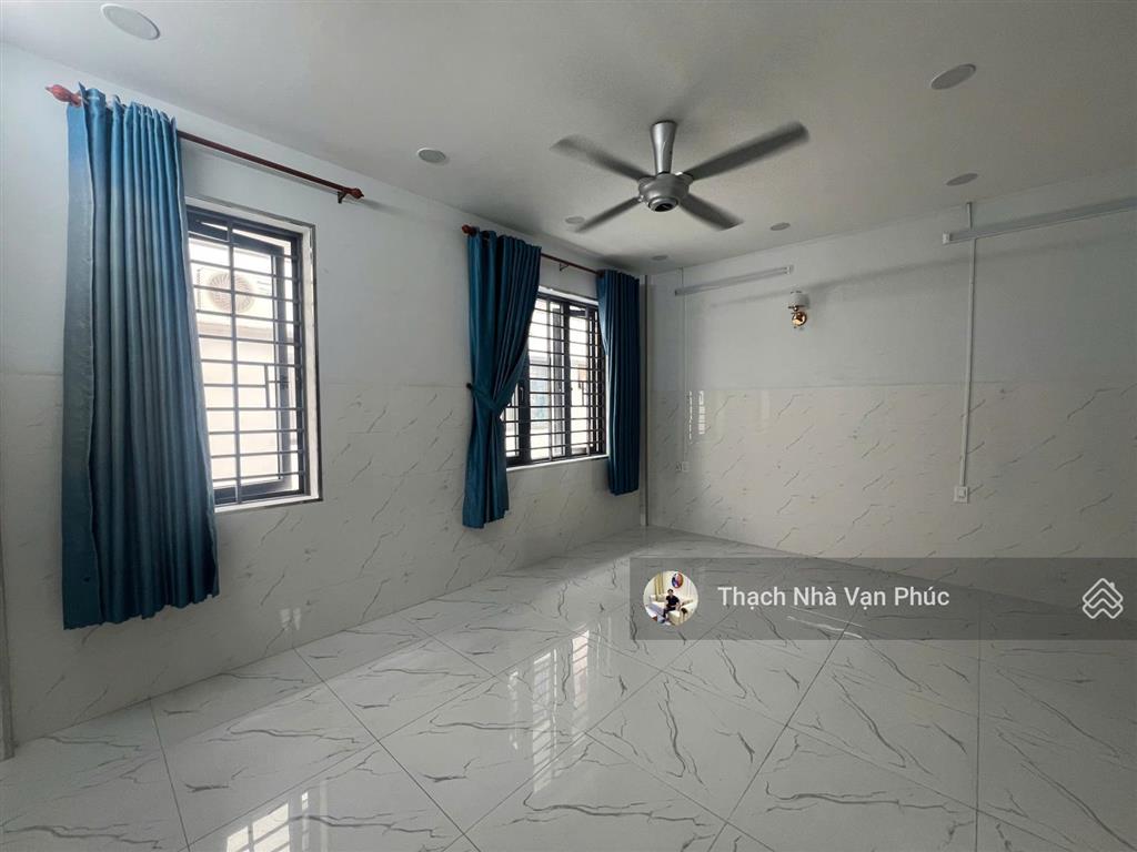 Cho thuê văn phòng 25m2  vạn phúc city | chỉ 5,5tr/tháng