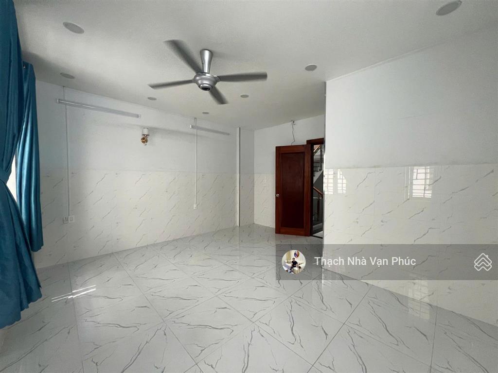 Cho thuê văn phòng 25m2  vạn phúc city | chỉ 5,5tr/tháng