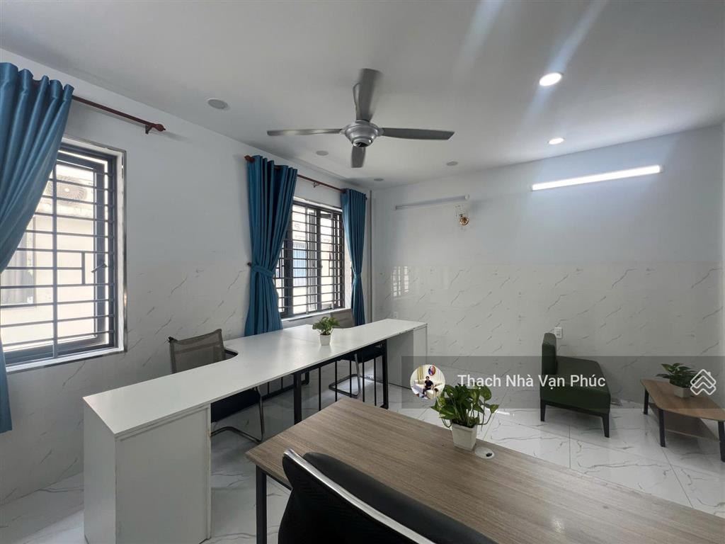 Cho thuê văn phòng nhỏ 25m2  phù hợp startup  5,5 triệu/tháng