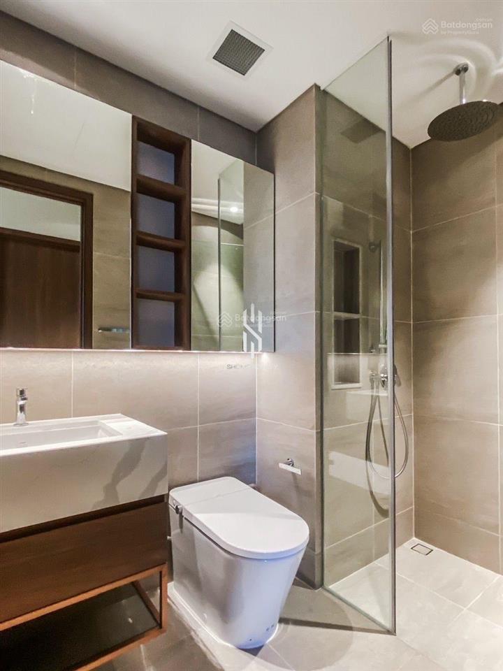 The crest metropole  cho thuê 2pn full nt mới đẹp  tầng cao