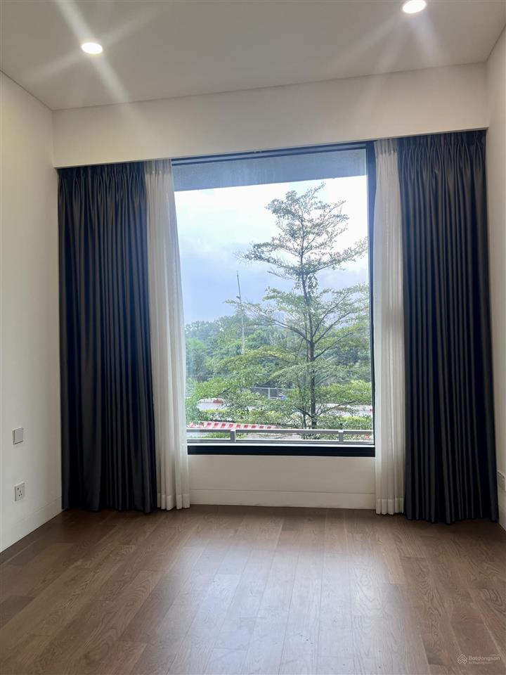 The river  cho thuê 3pn ntcb  tầng cao thoáng mát  giá tốt