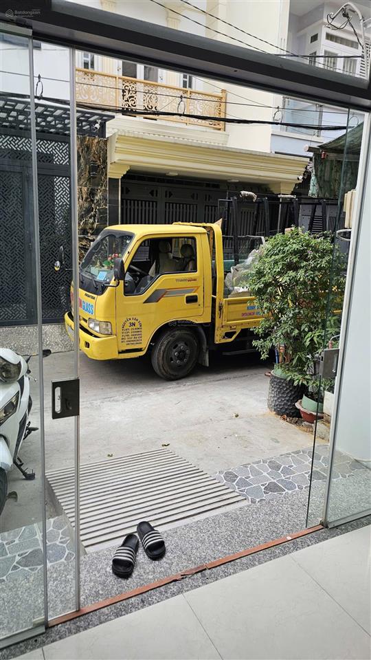 Căn nhà 4 tầng hẻm 5m thông trương phước phan p. bình trị đông, q. bình tân diện tích 4x10m