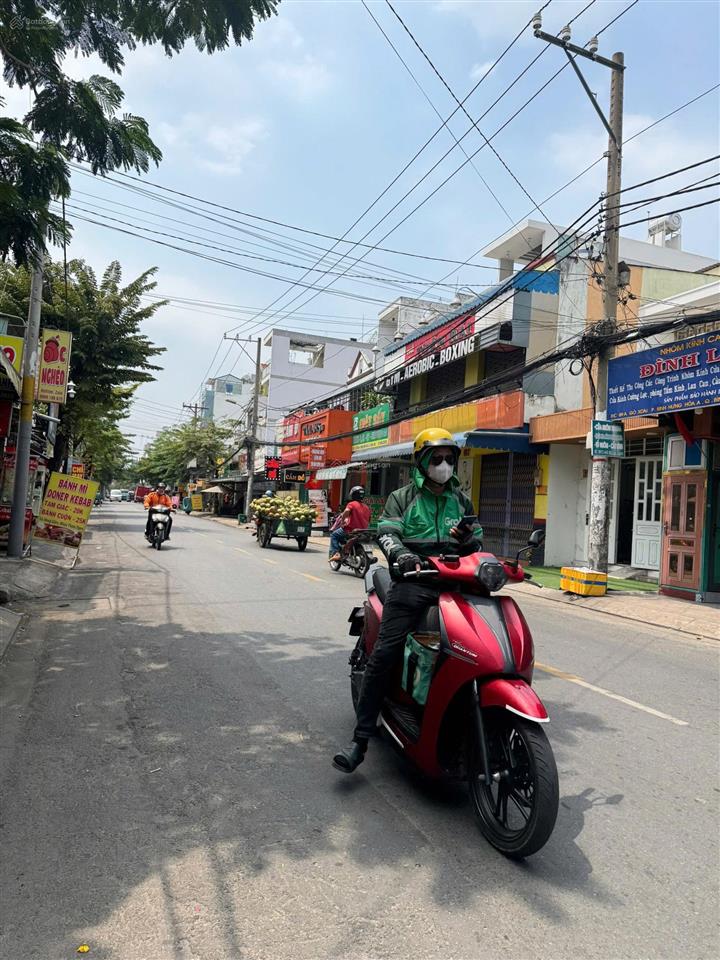 Giảm ngay 2 tỷ  nhà 4 tấm mặt tiền kinh doanh chợ gò xoài  đường 12m có lề  chỉ 9.3 tỷ chốt