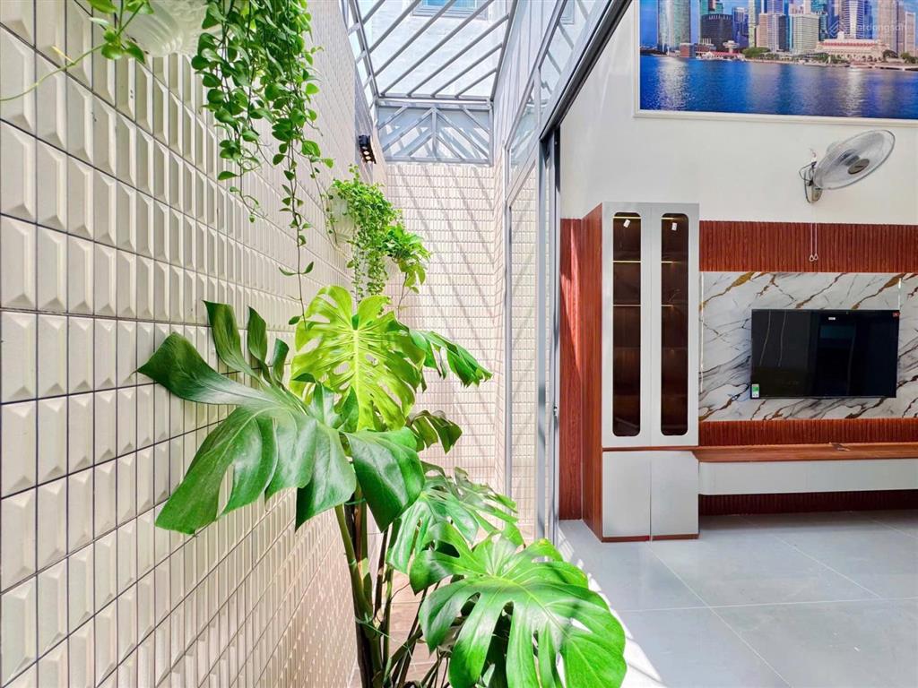 Nhà mới 5 tầng khu phân lô vip tây lân đường nhựa 20m có lề 7pn 8wc chỉ 7.7 tỷ tl