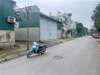 Bán 60m2 đất trung tâm trâu quỳ,đường 2 ô tô tránh,vỉa hè 3m,giá nhỉnh 12 tỷ