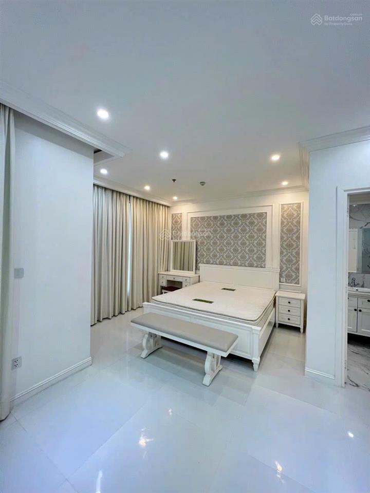 Bán cc the everrich i, 24,8 tỷ, 560m2, 5pn, 5wc, hồ bơi riêng, phường phú thọ, hcm,  0706 185 ***