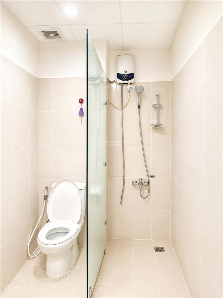 Chính chủ gấp ehome2 bán căn hiếmcăn đẹp 66m2, 2pn, 2wc, có ban công, sổ hồng riêng.