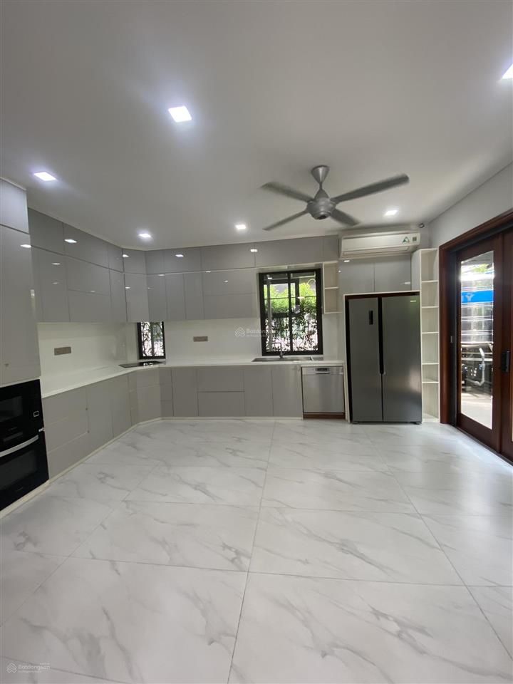 Gấp biệt thự valora fiji 169m2,4pn,4wc giảm 2tỷ còn 23,5ty