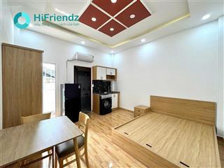 Phòng ban công mới xây ngay vòng xoay lê đại hành gần flemington tower giáp quận 10  chỉ từ 5,7tr