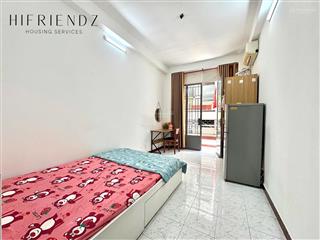 Căn hộ sinh viên có ban công gần đh khtn, sgu, đhsp,... full nội thất ở liền30m2ở đc 13 người