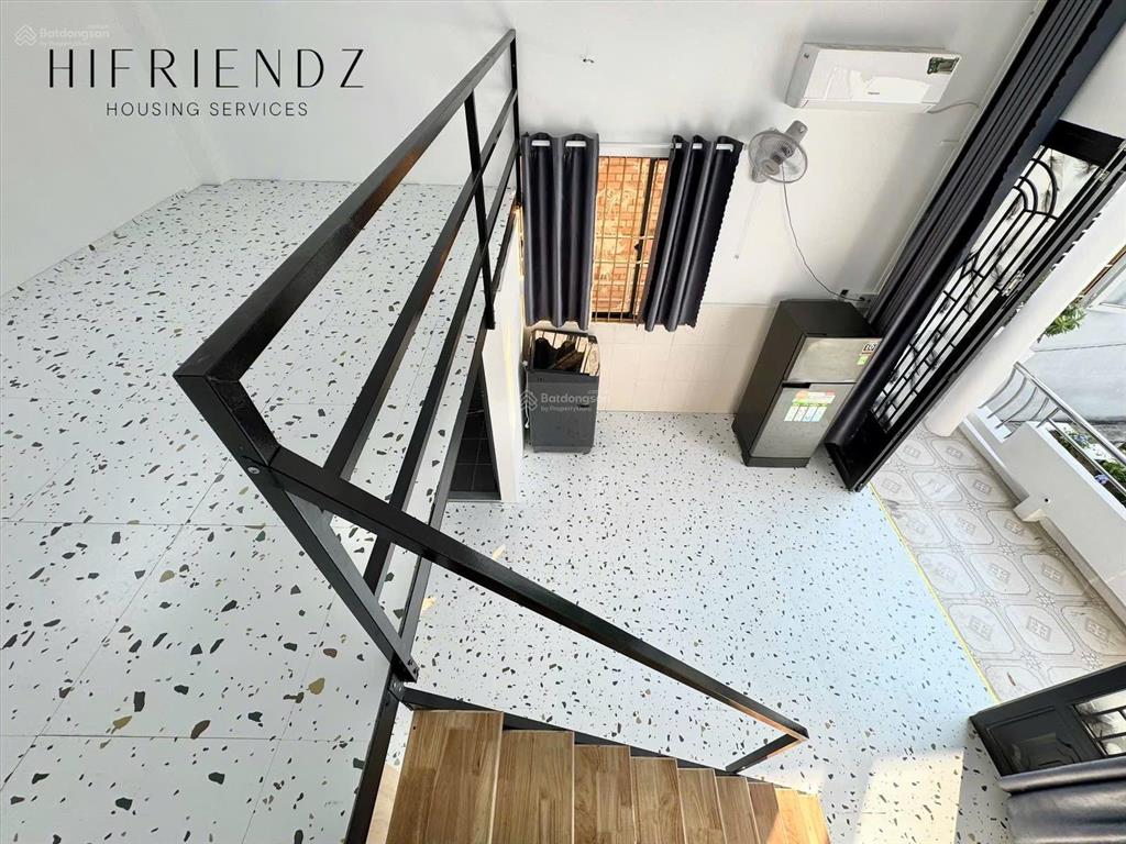Khai trương duplex siêu rộng full nt ngay chân cầu chữ y  gác cao 1m8  ban công  ở được 4người