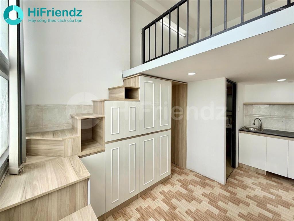 Căn hộ duplex mặt tiền dương bá trạc sát cầu nvc q5  thang máy, nhà xe rộng  chỉ 5tr7 / phòng