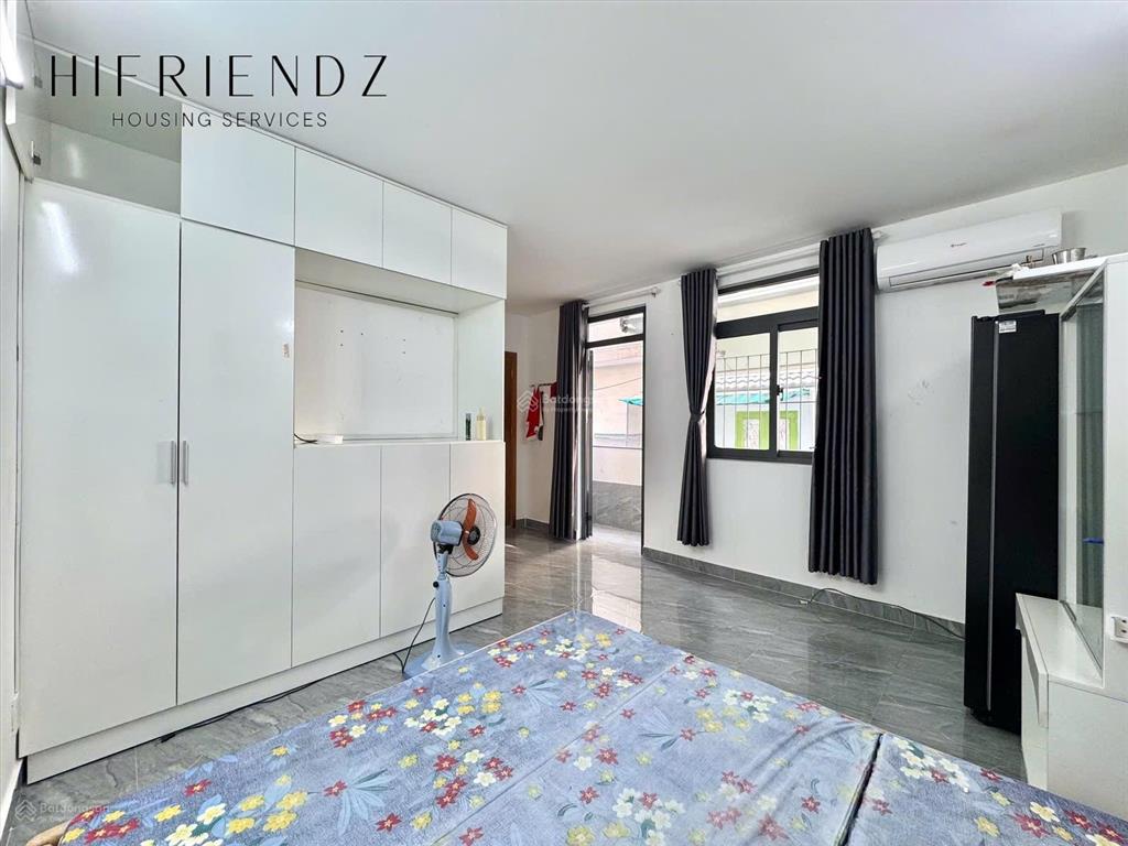 Căn hộ mini 30m2 ban công tách bếp ngay khu ẩm thực âu dương lân  giáp quận 5, quận 1  full nt