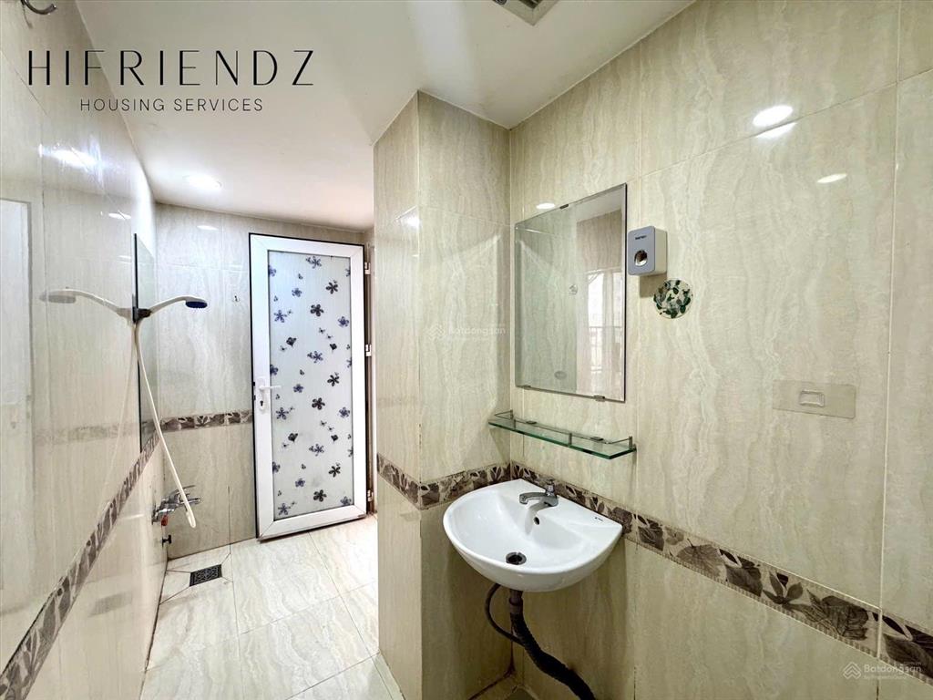 Chung cư mini 1pn 30m2 view kính  có thang máy, bảo vệ, hồ bơi  sát đhsg, đhsp, đh khtn quận 5