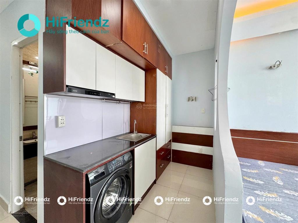 Khai trương căn hộ ngay vòng xoay hoà bình sát đầm sen tách bếp bancol siêu đẹp chỉ từ 5,5 triệu.