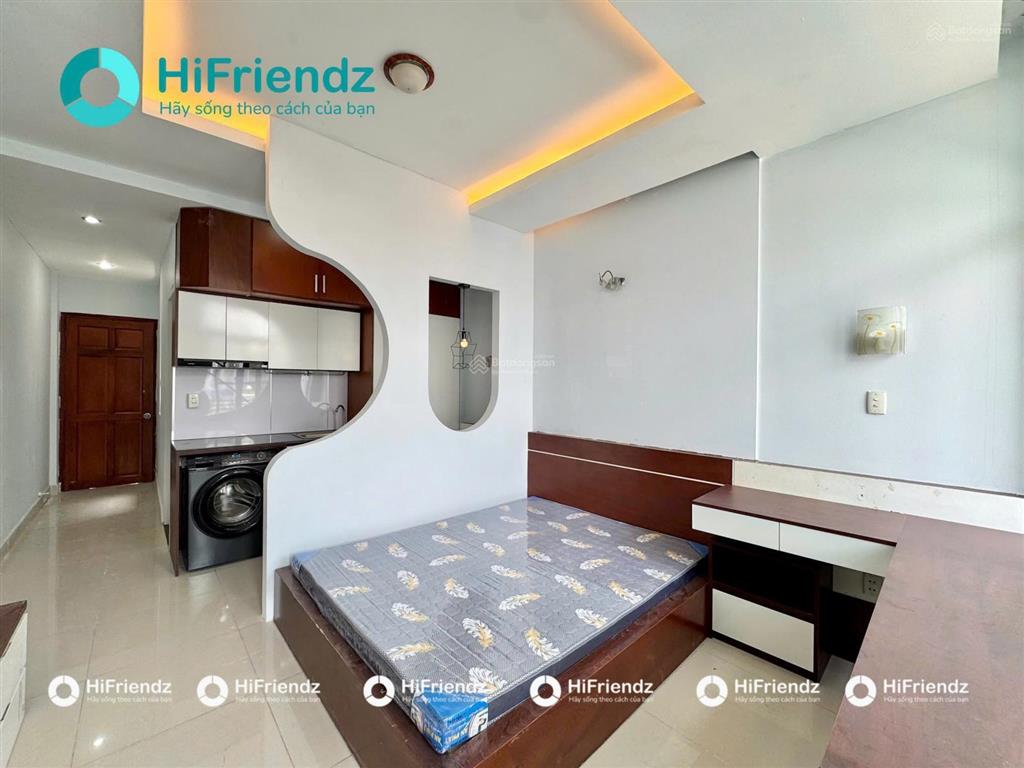 Khai trương căn hộ ngay vòng xoay hoà bình sát đầm sen tách bếp bancol siêu đẹp chỉ từ 5,5 triệu.