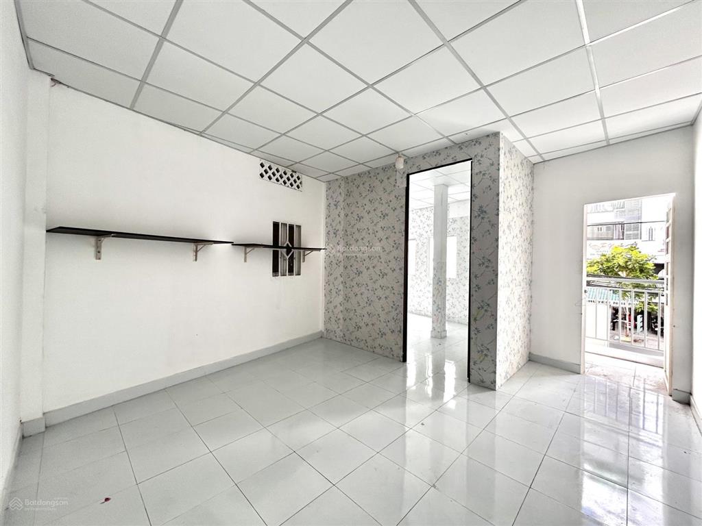 Phòng trọ 40m2 sẵn máy lạnh 2 không gian ngủ mặt tiền cao lỗ gần parc mall q8 giáp q5 cầu chữ y