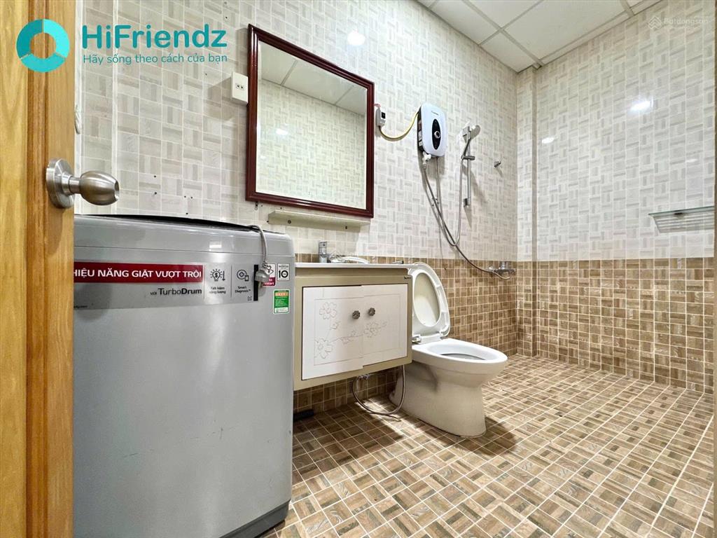 Căn hộ quận 8 30m2 ngay dương bá trạc sát cầu nguyễn văn cừ giáp trung tâm thành phố  full nt