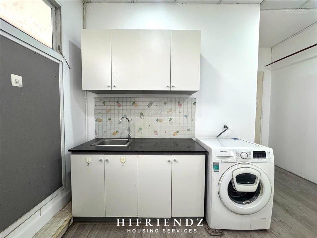 Căn hộ 2pn 60m2 có thang máy gần đhsp, đhsg, ueh, khtn quận 5 oto tận cửa giáp q10, q1, q3