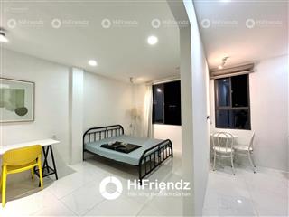 Penthouse 1pn sân thượng đẹp hơn "new york city"  có thang máy tận phòng  gần ngay mega market q6