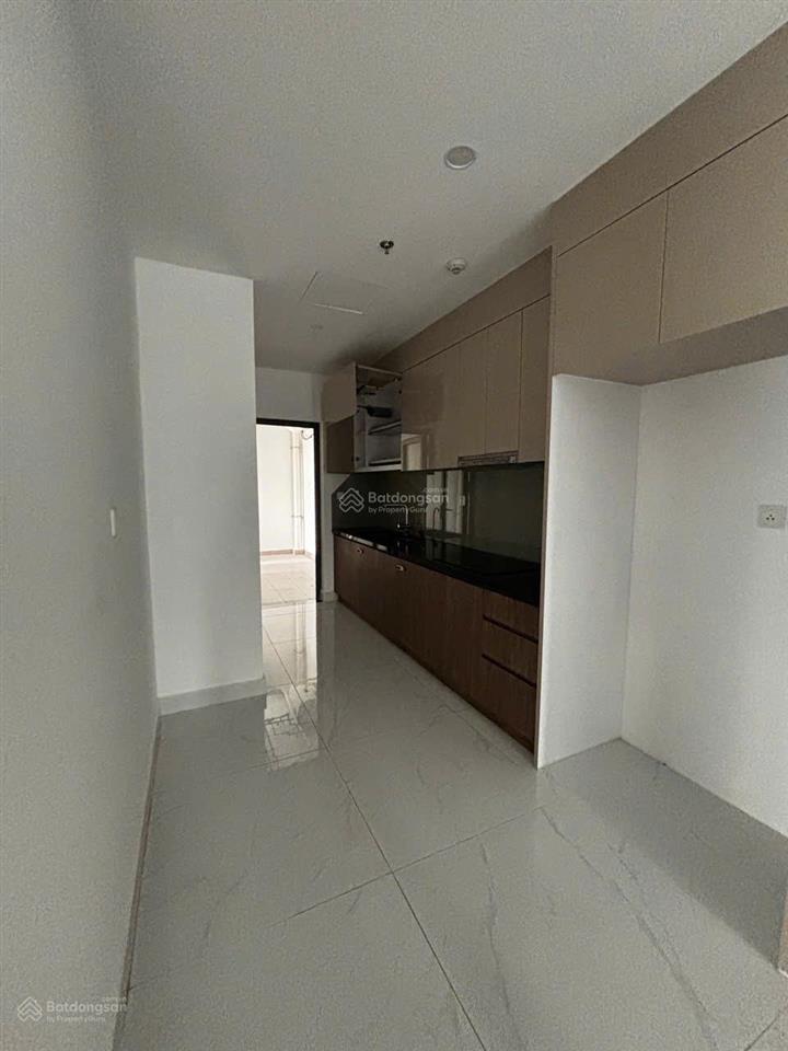 8,8 tỷ căn hộ 3pn diamond alnata plus duy nhất căn này tầng 10 đẹp