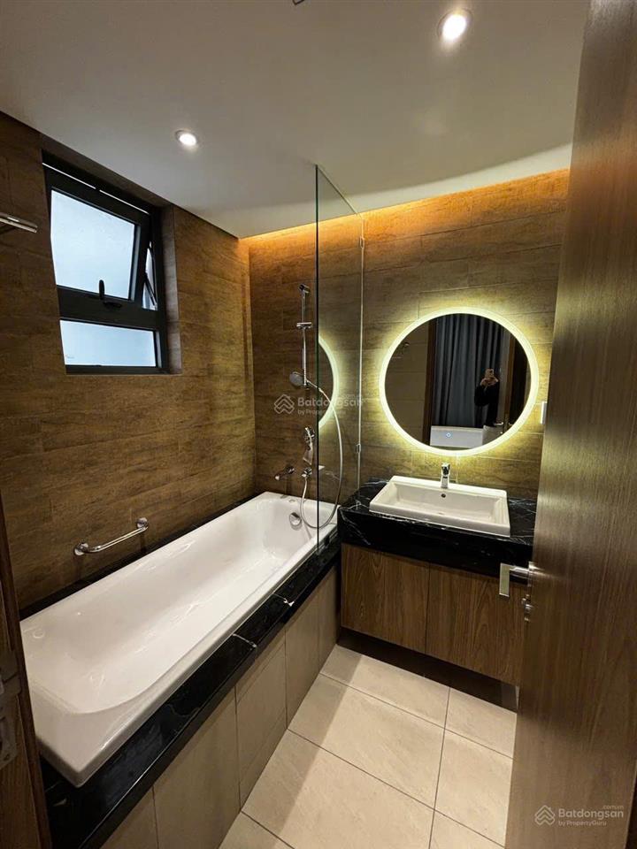 8,8 tỷ căn hộ 3pn diamond alnata plus duy nhất căn này tầng 10 đẹp