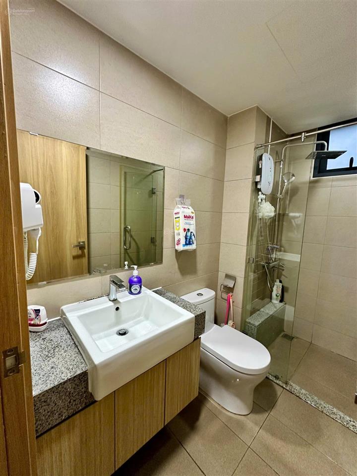 Cần bán diện tích 71m2, "view hồ sinh thái" thiết kế 2pn và 2wc