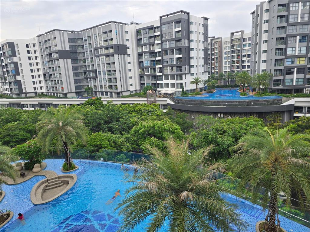 Cho thuê căn hộ 3pn cao cấp diamond alnata plus, ô xe hơi đẹp nhất celadon city