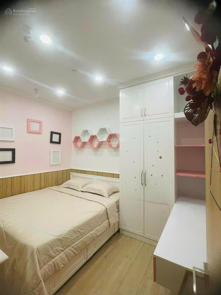 [cần bán] diện tích 71m2, "view hồ sinh bơi" thiết kế 2pn và 2wc nhà siêu đẹp