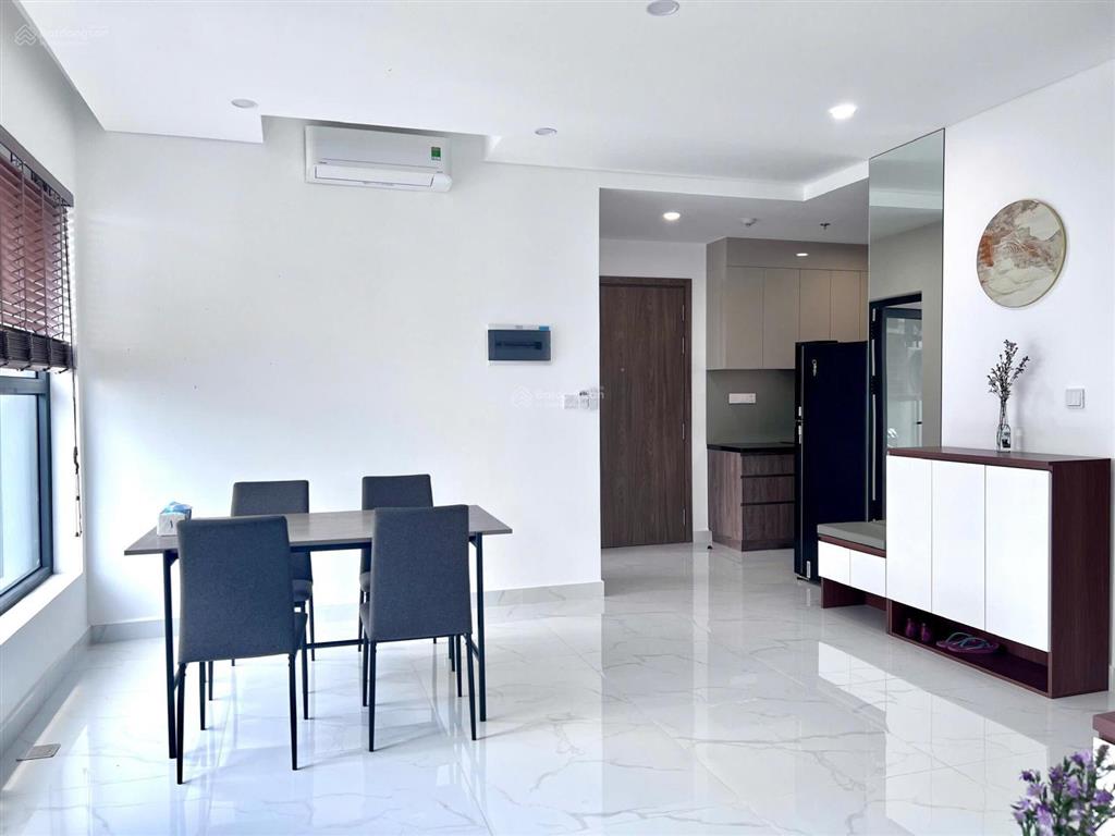 Cho thuê căn hộ diamond alnata plus 2 phòng ngủ 19tr căn góc full nội thất