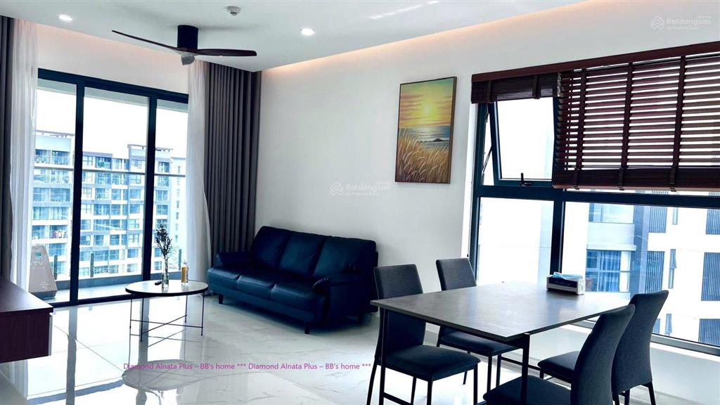 Cho thuê căn hộ diamond alnata plus 2 phòng ngủ 19tr căn góc full nội thất