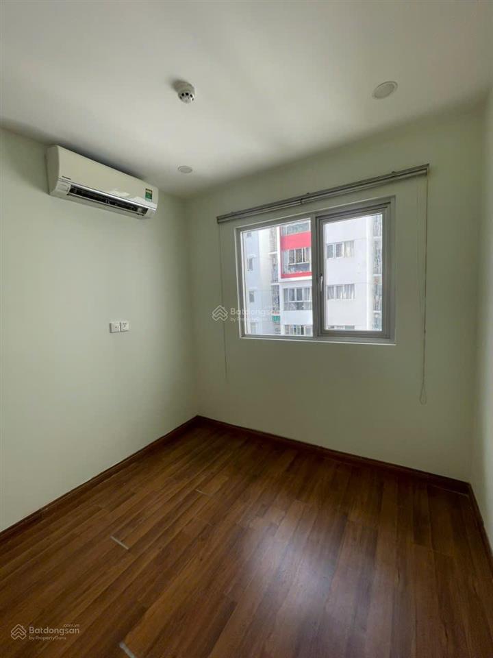 Cho thuê căn hộ ruby celadon city 2 phòng ngủ giá chỉ 11 triệu/tháng
