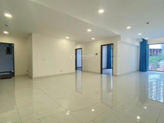 Cho thuê căn hộ diamond brilliant celadon city, 2 phòng ngủ nhà đẹp