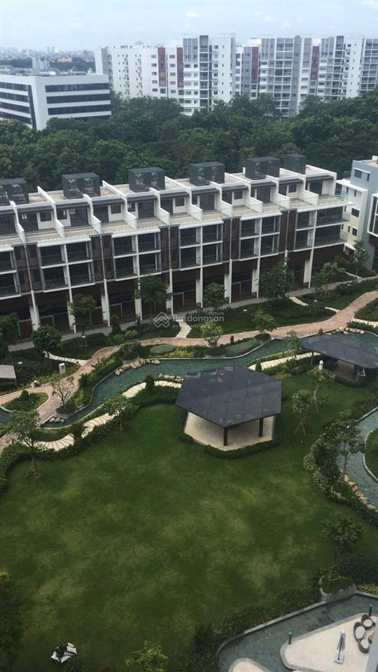Cho thuê căn hộ diamond brilliant celadon city, 2 phòng ngủ nhà đẹp