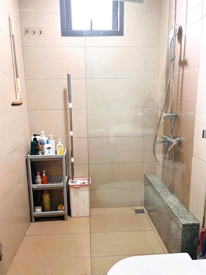Cần bán căn hộ 1 phòng ngủ celadon city đã có sổ hồng có dòng tiền cho thuê