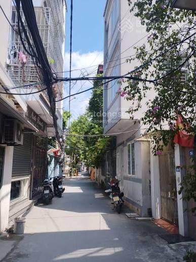 Bán nhà riêng sổ đỏ chính chủ gần ubnd phường định công (trước đây là ubnd phường đại kim).