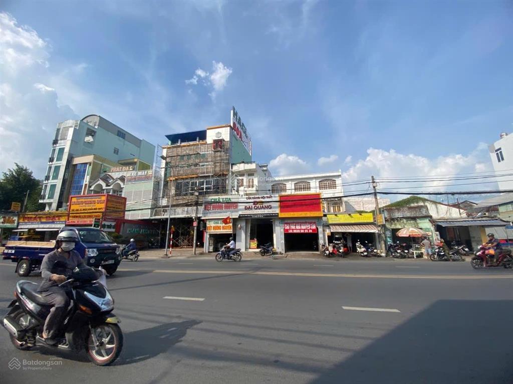 Bán hơn 600m2 mặt tiền đường mậu thân  tuyến đường vàng đẹp cần thơ giá chỉ 80 tỷ