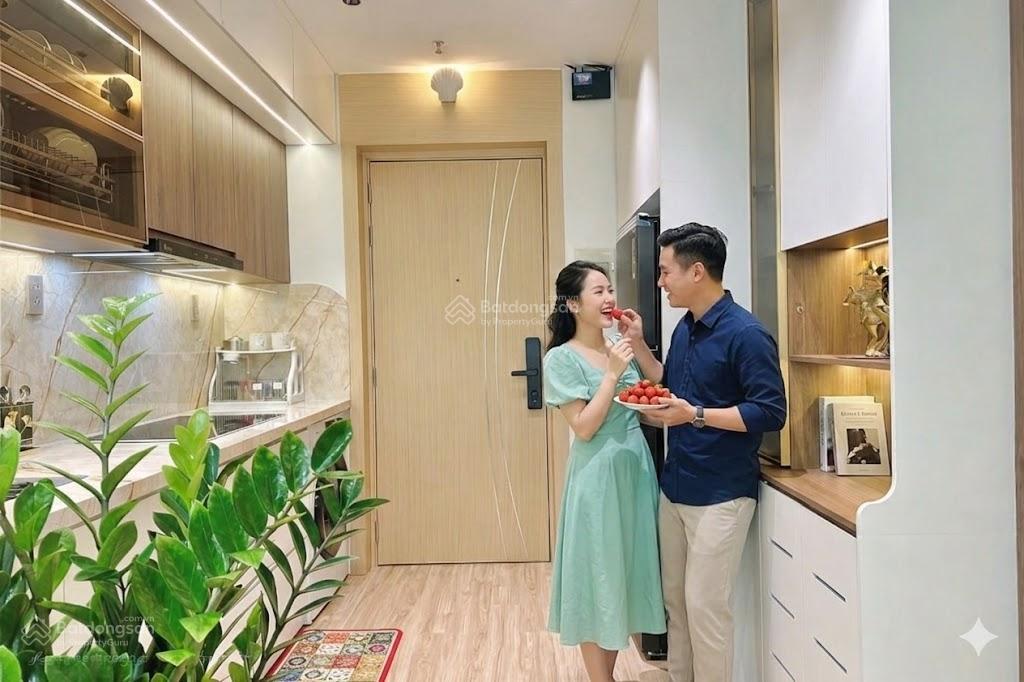 Chính chủ bán nhanh căn hộ 2pn view trực diện biển, nhà đẹp, nội thất mới đầy đủ