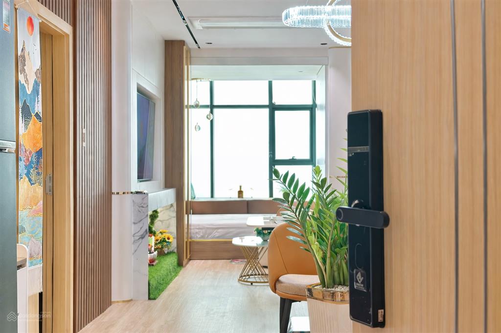Chính chủ bán nhanh căn hộ 2pn view trực diện biển, nhà đẹp, nội thất mới đầy đủ