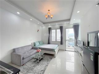 Căn hộ studio full nội thất  ban công ngay sau emart phan văn trị