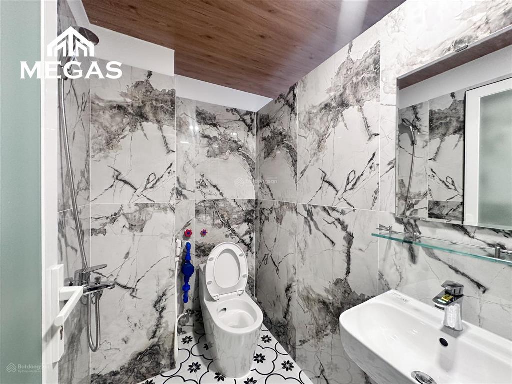 Siêu căn hộ duplex  gác cao 2m  full nội thất  ban công  mới 100% ngay công viên làng hoa