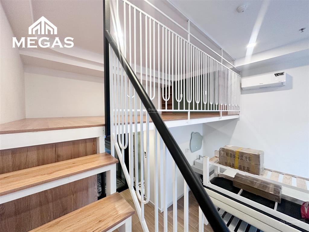Siêu căn hộ duplex  gác cao 2m  full nội thất  ban công  mới 100% ngay công viên làng hoa