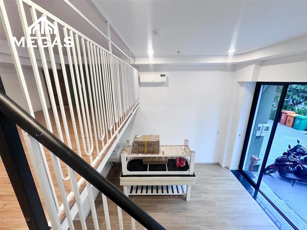 Siêu căn hộ duplex  gác cao 2m  full nội thất  ban công  mới 100% ngay công viên làng hoa