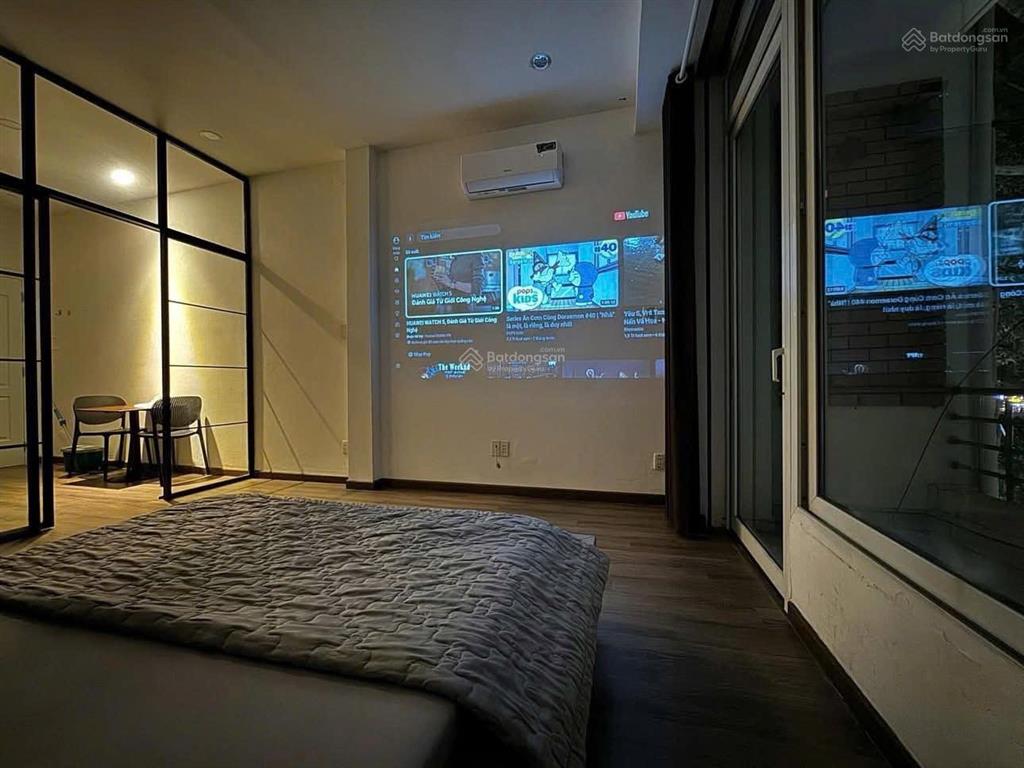Căn hộ 1 phòng ngủ  tách bếp  full nội thất  ban công máy giặt riêng ngay cầu sắt nguyễn thái sơ