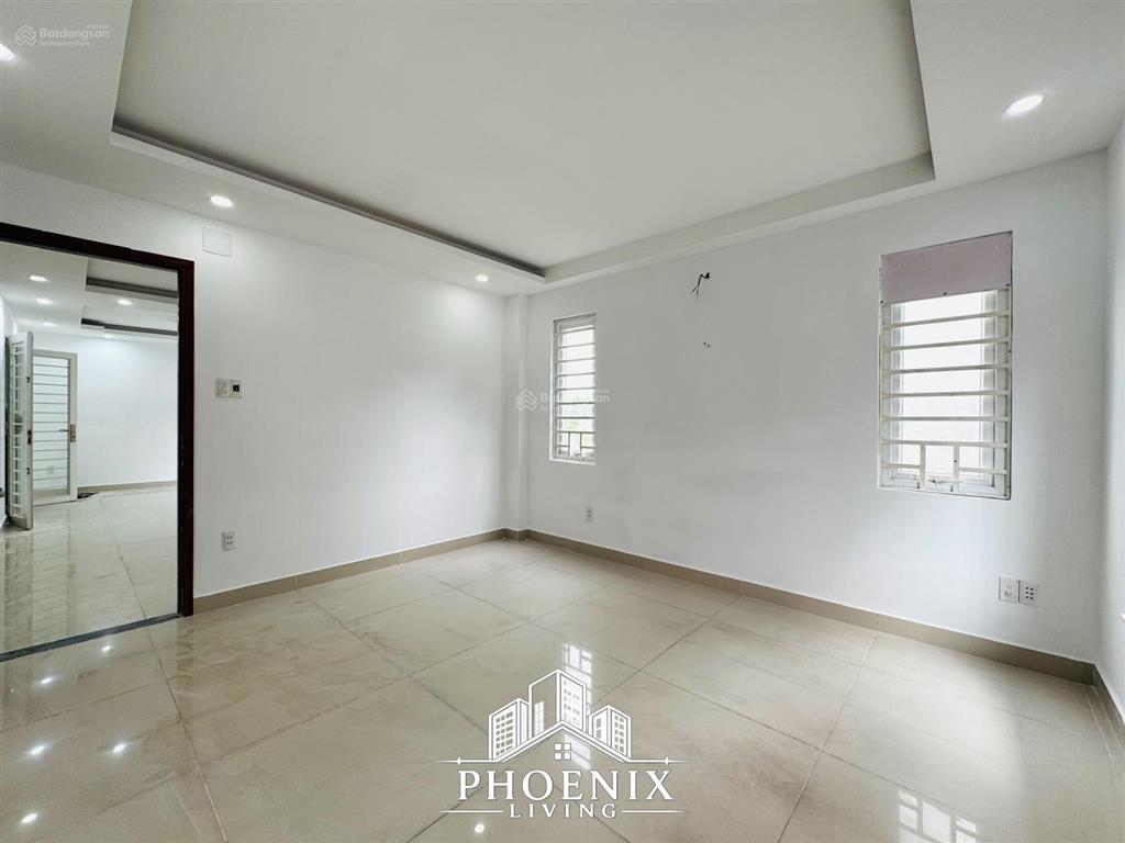 Căn hộ 2 phòng ngủ  2wc  1 phòng khách  rộng 80m2  mới 100% ngay emart phan văn trị