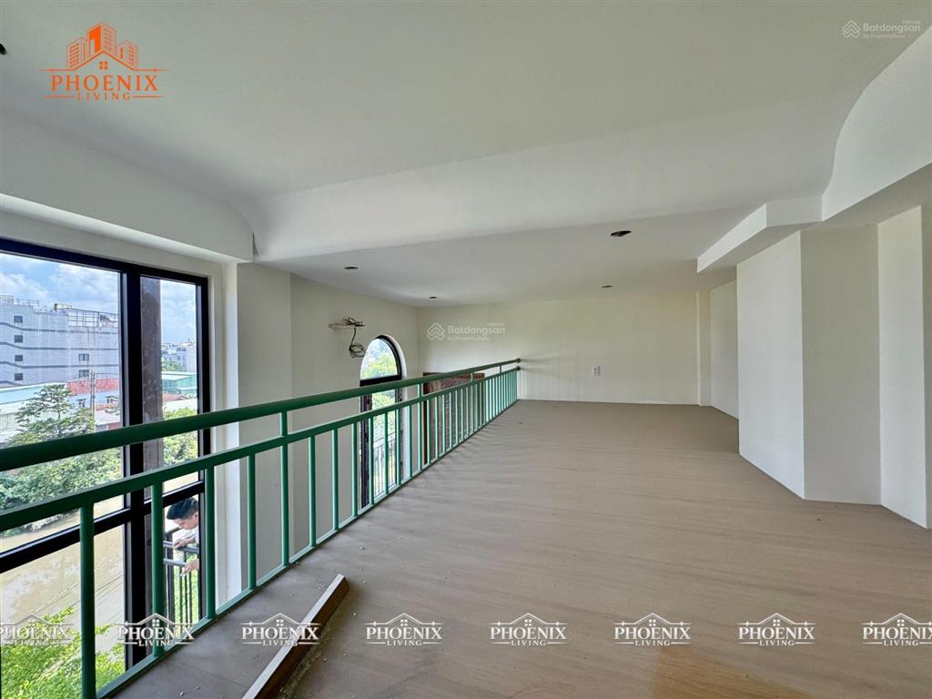 Duplex  ban công  full nội thất chỉ tính điện nước ngay hà huy giáp