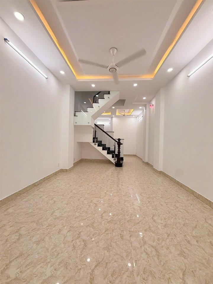 Bán nhà khu nhà ở Vạn Xuân, Thạnh Xuân 24, Quận 12, 4pn, hẻm xe hơi, nhỉnh 5 tỷ
