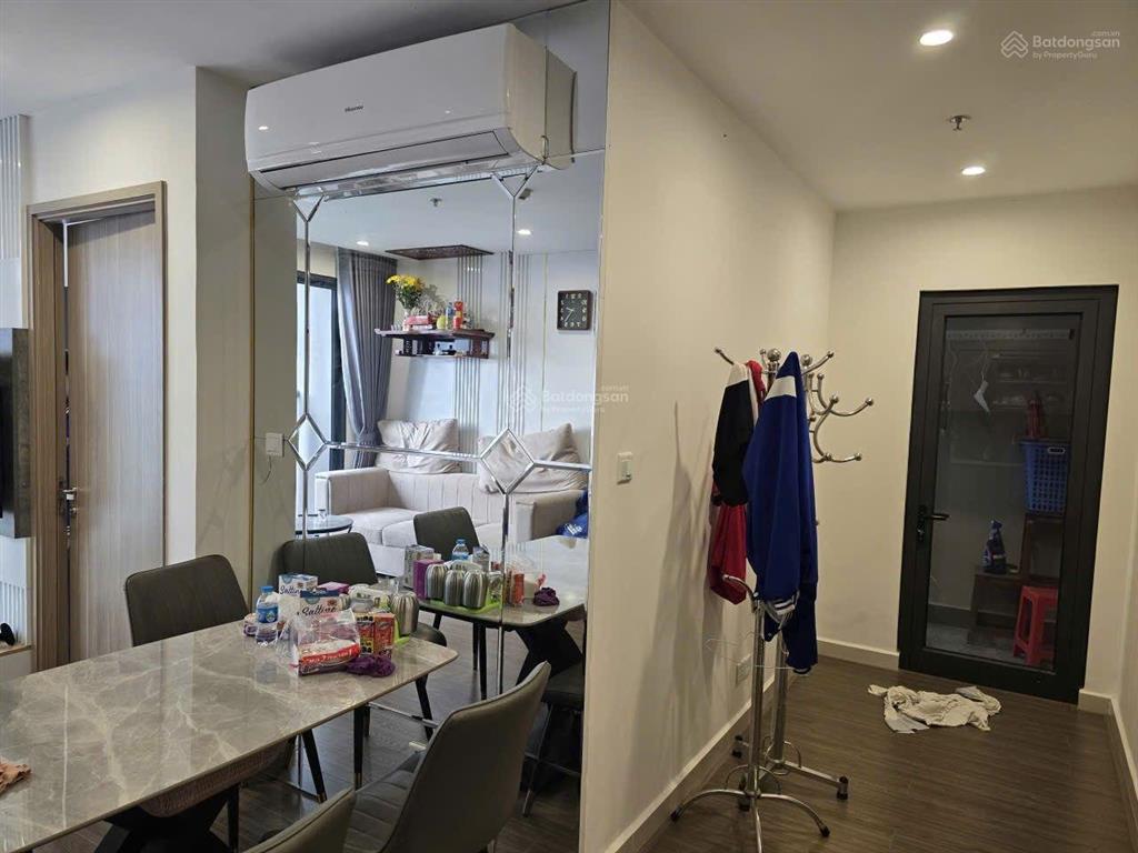 Cần bán căn 17.15, tòa s1.10, vinhomes ocean park 1 gia lâm, 2pn 2wc, 63m2. full nội thất