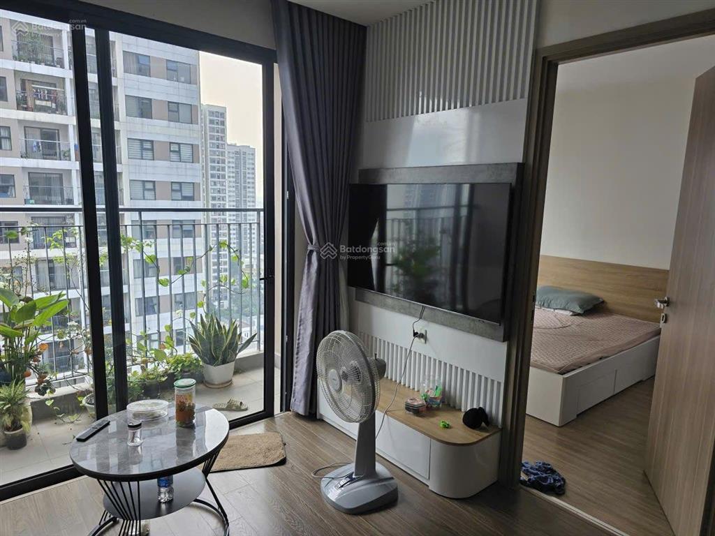 Cần bán căn 17.15, tòa s1.10, vinhomes ocean park 1 gia lâm, 2pn 2wc, 63m2. full nội thất