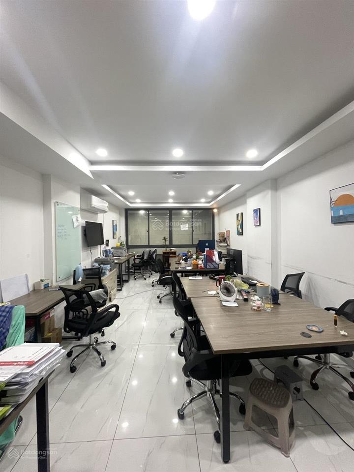 Cho thuê mặt tiền  nguyễn trọng tuyển, phú nhuận, 4x20m, 4 lầu